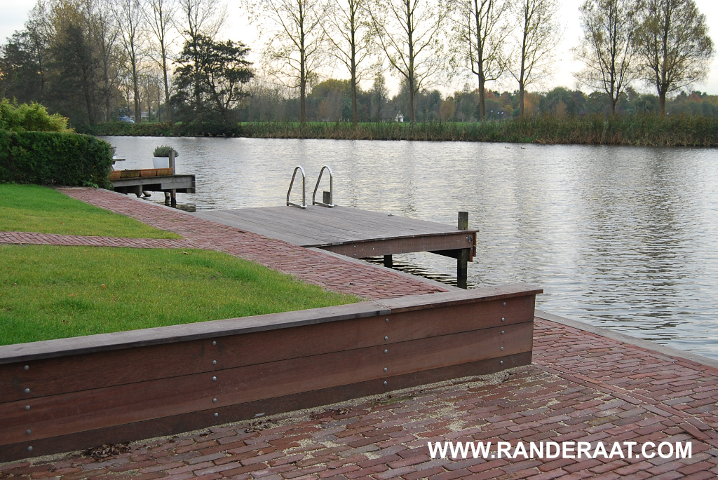 Steigers - drijfsteiger  Jan Randeraat - Loenen aan de Vecht