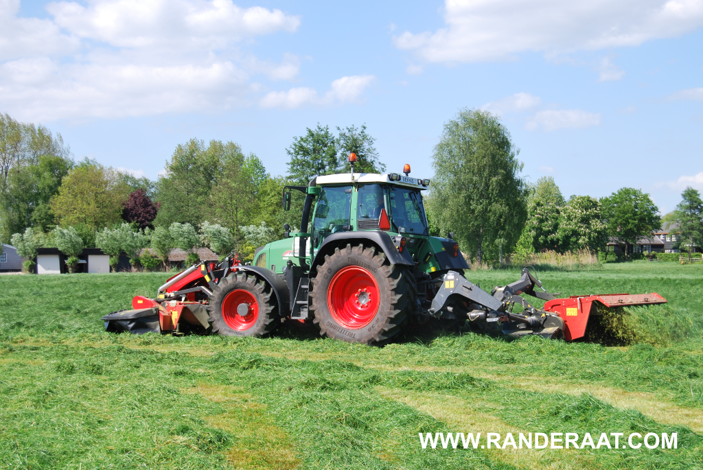 gras maaien-randeraat-agrarische-werkzaamheden-003
